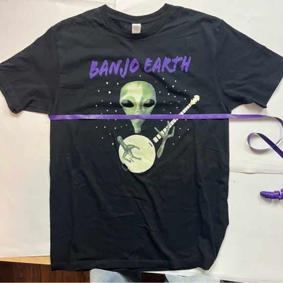 Startee Men’s Banjo Earth Alien Tee Shirt - Picture 8 of 9